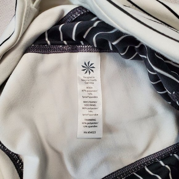 Athleta Striped Cropped Legging XS - Picture 9 of 11